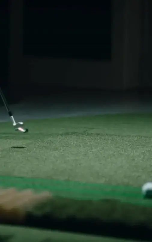 Weight sensor reading during a golf shot